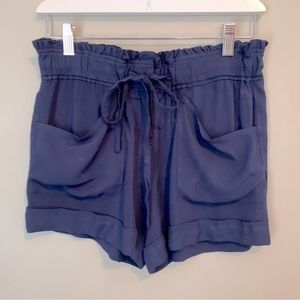 Chic by Jacob size XS high waist short